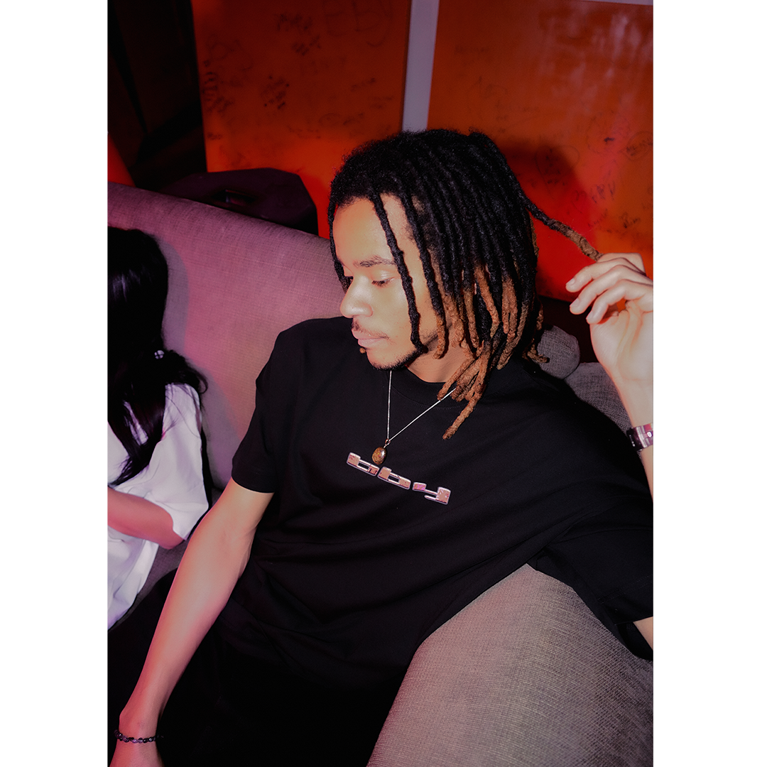 Hang Family Tee